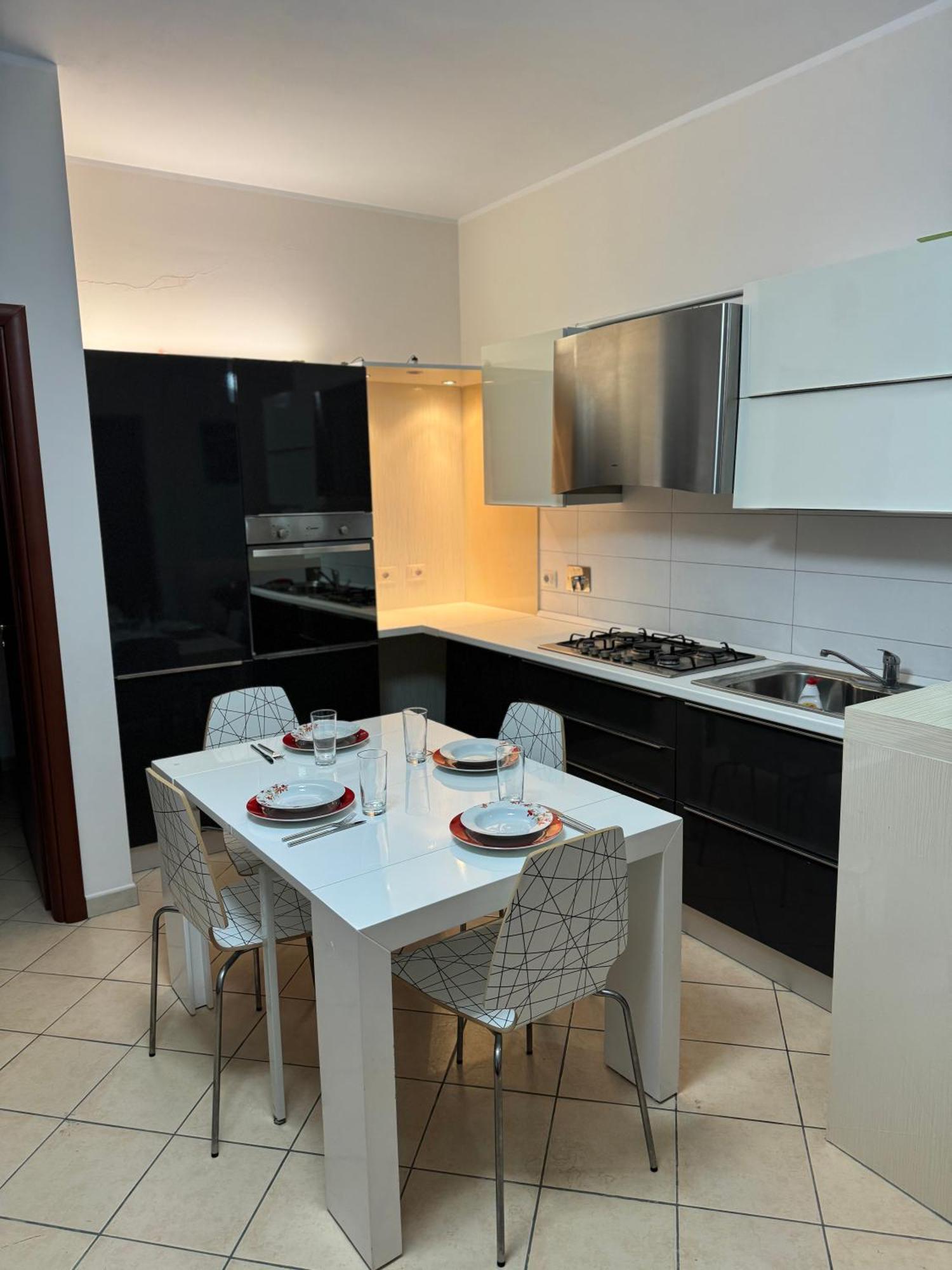 3 Bedrooms Apartment Shkodër Buitenkant foto