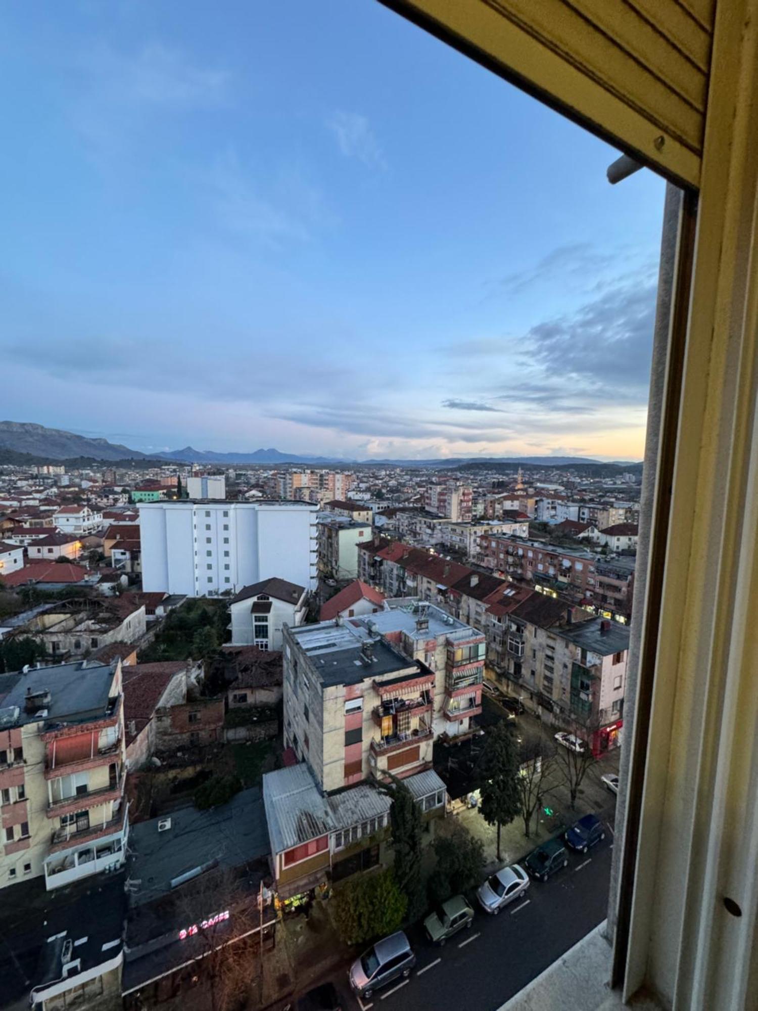 3 Bedrooms Apartment Shkodër Buitenkant foto