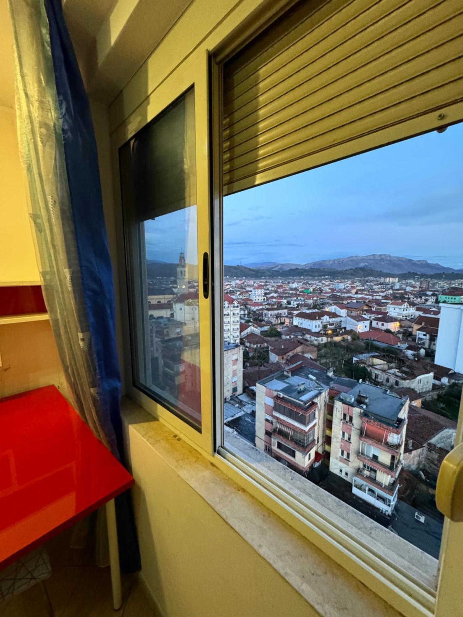 3 Bedrooms Apartment Shkodër Buitenkant foto